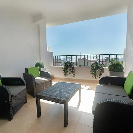 Apartment Beautiful With Sea Views!