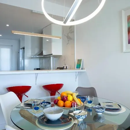 Apartment Beautiful With Sea Views!